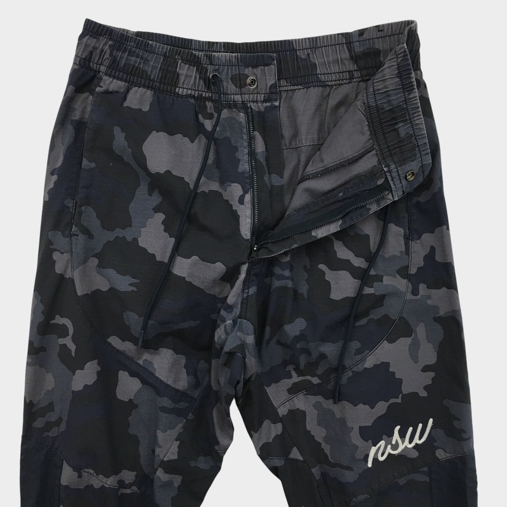 Nike NSW Mens Camo Cargo Pants Grey Navy Ripstop Tapered Joggers Size M - Picture 2 of 8